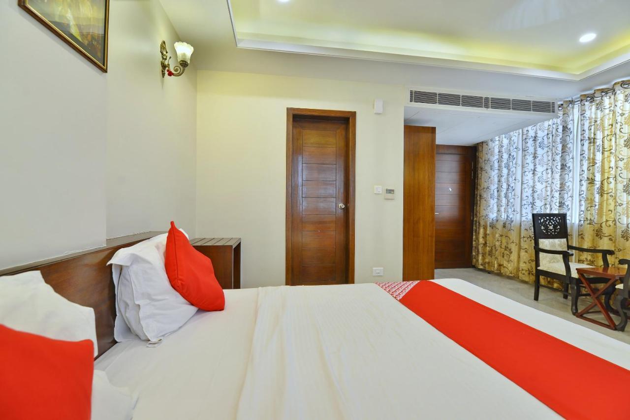 OYO 9753 Hotel Cheelgadi Jaipur Buitenkant foto