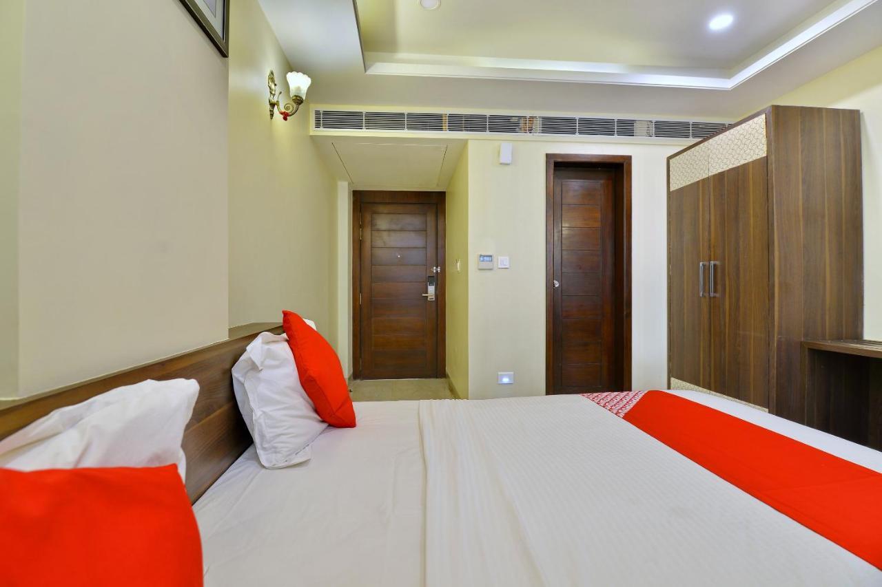 OYO 9753 Hotel Cheelgadi Jaipur Buitenkant foto