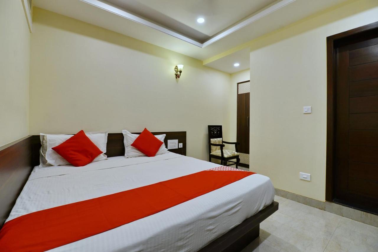 OYO 9753 Hotel Cheelgadi Jaipur Buitenkant foto