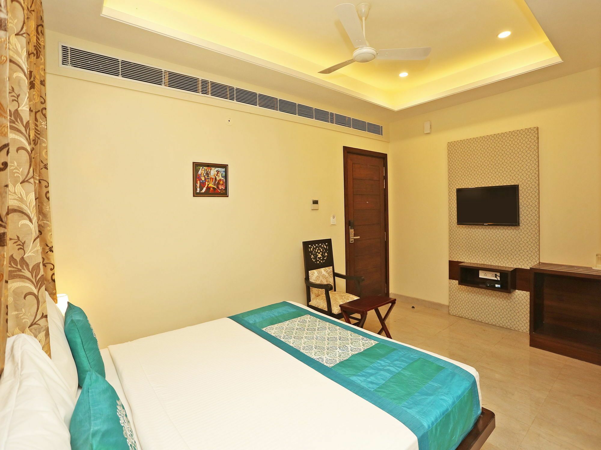 OYO 9753 Hotel Cheelgadi Jaipur Buitenkant foto