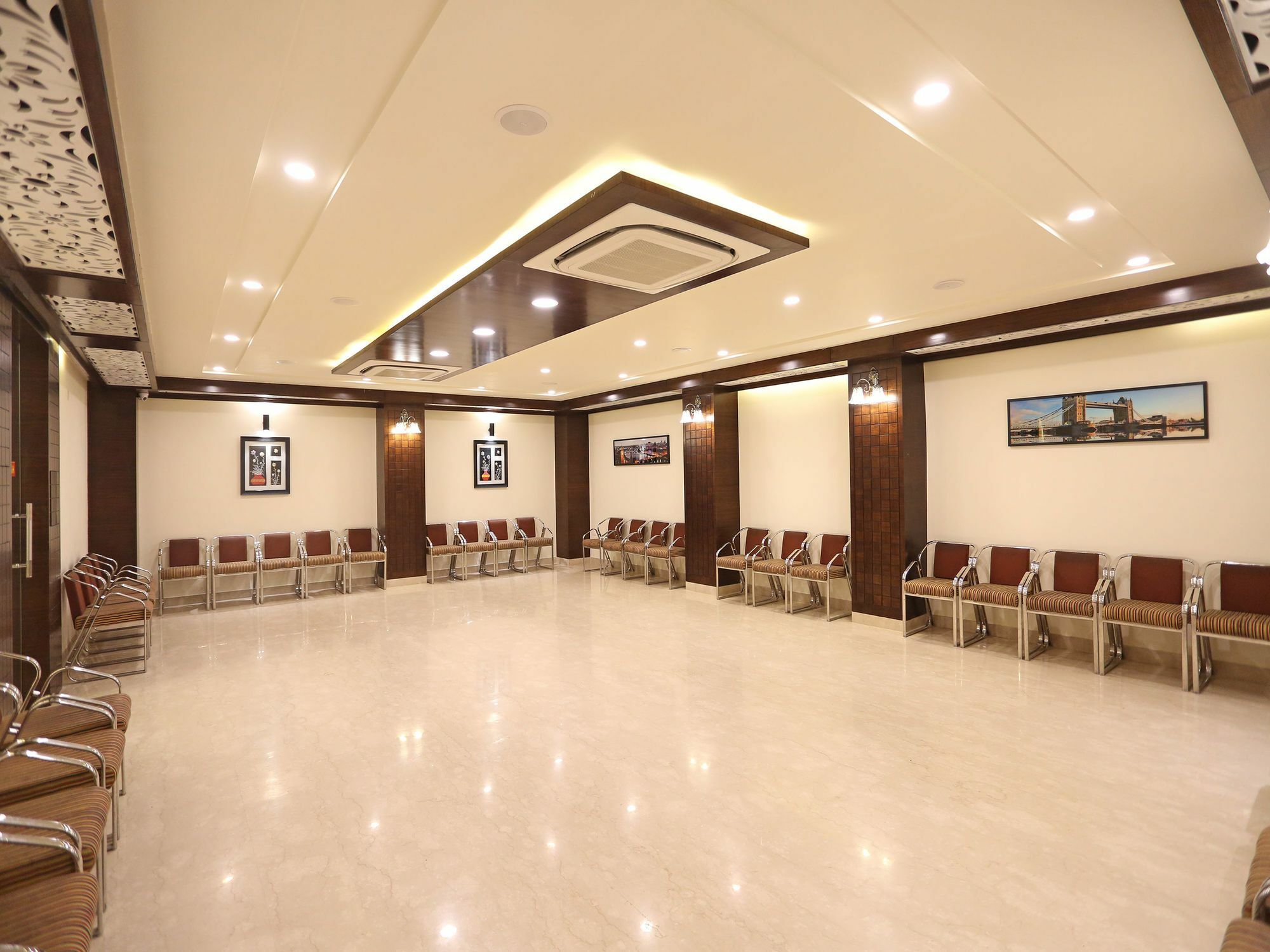 OYO 9753 Hotel Cheelgadi Jaipur Buitenkant foto