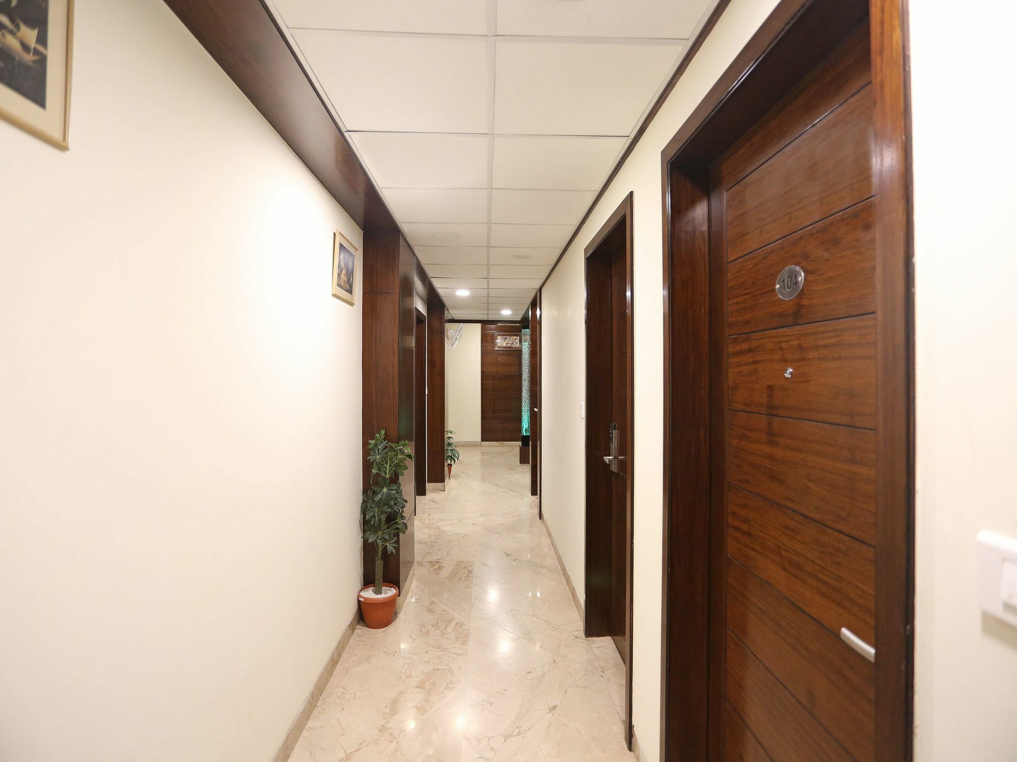 OYO 9753 Hotel Cheelgadi Jaipur Buitenkant foto